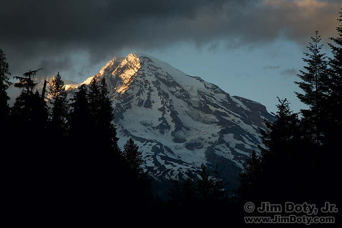 070622_Mt_Rainier_5D_5D_6538_w7